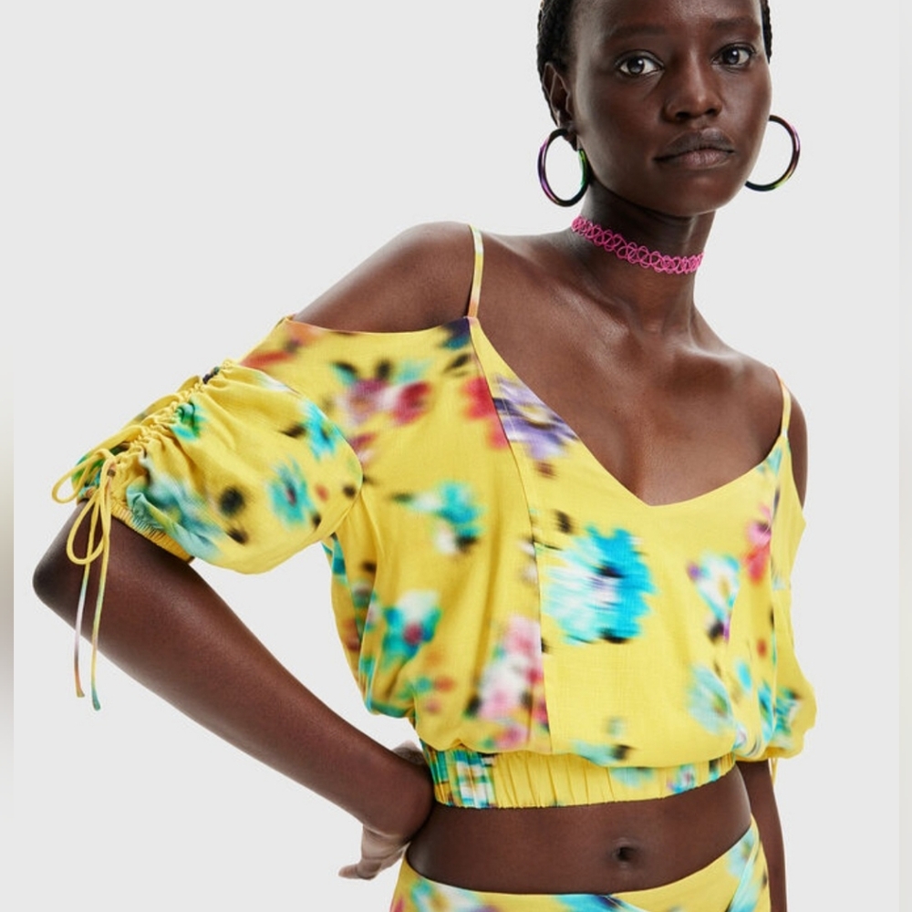 Desigual Short Gathered Floral Blouse